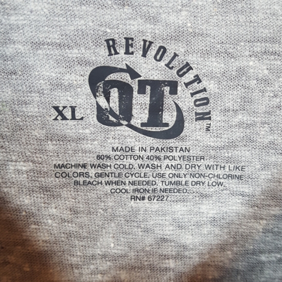 💰SALE 5/$25 OT Revolution men's gray t-shirt XL - Picture 2 of 3